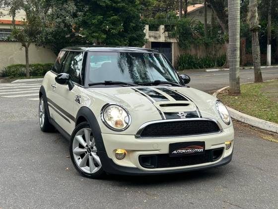 MINI COOPER 1.6 S 16V TURBO GASOLINA 2P AUTOMÁTICO MINI COOPER 1.6 S 16V TURBO GASOLINA 2P AUTOMÁTICO